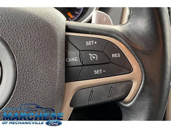2014 Jeep Grand Cherokee Laredo 4x4 4dr SUV - SUV for sale in mechanicville, NY – photo 24