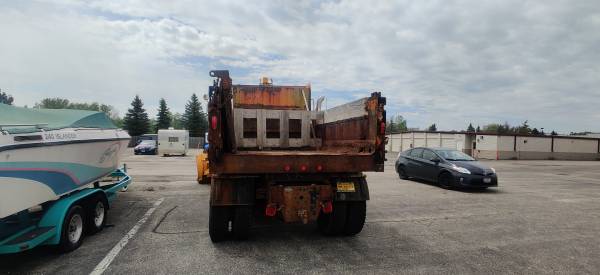 Dump Truck for sale in Libertyville, IL – photo 4