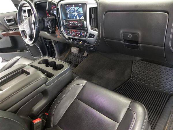 2014 GMC Sierra 1500 4WD Crew Cab 143.5 Z71 -EASY FINANCING AVAILABLE for sale in Bridgeport, CT – photo 11