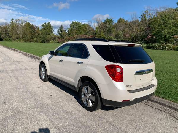 2015 Chevrolet Equinox LT / Low Mileage - cars & trucks - by dealer... for sale in Cudahy, WI – photo 6