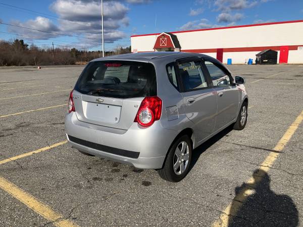 2009 Chevrolet Aveo LT (59,000 miles) - cars & trucks - by owner -... for sale in Salem, MA – photo 8