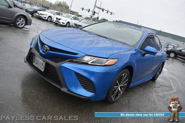 2020 Toyota Camry SE / Power Driver's Seat / Sunroof / Blind Spot &... for sale in Anchorage, AK – photo 7