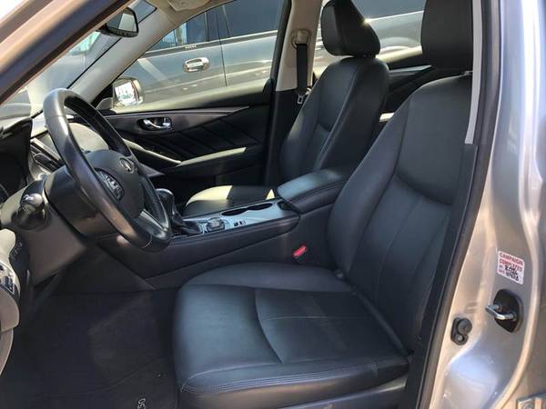 2017 INFINITY Q50 3.0T Premium ** Backup Camera! Moon Roof! Leather! for sale in Arleta, CA – photo 16