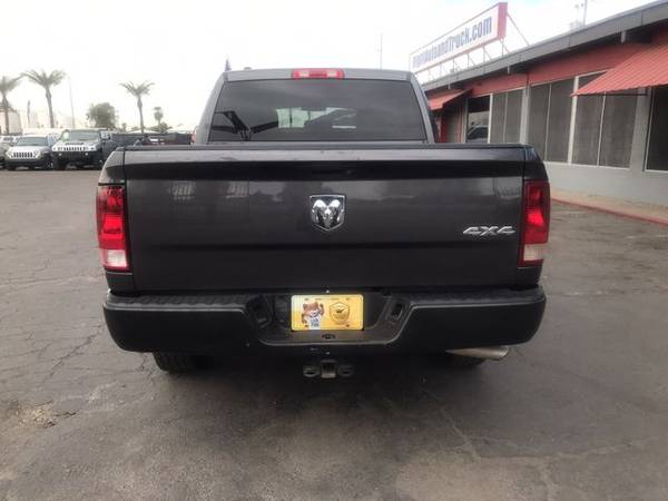 2016 Ram 1500 Crew Cab - Financing Available! - cars & trucks - by... for sale in Glendale, AZ – photo 23