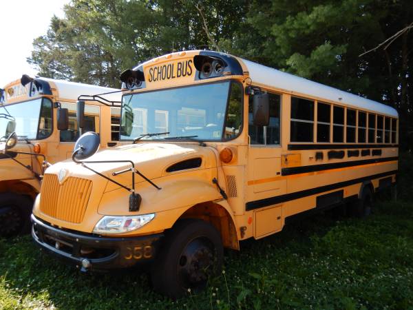 2007 International School Bus DT466 AT A/C Chair Lift Air Brakes... for sale in Ruckersville, VA – photo 2