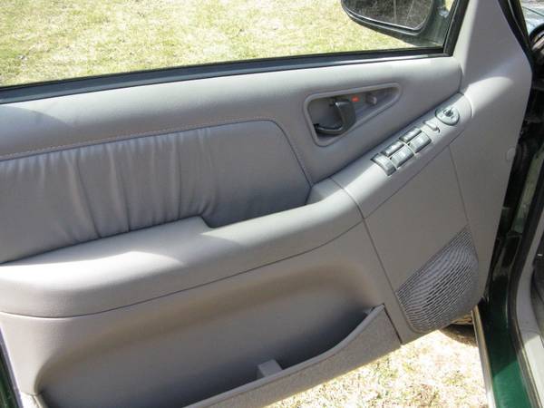 1997 Chevrolet Blazer LT 4x4 low miles orig paint clean - cars & for sale in Rives Junction, MI – photo 7