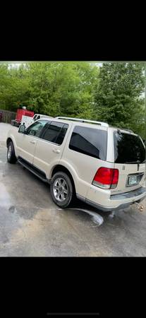 2006 Lincoln Navigator for sale in Manchester, TN – photo 2