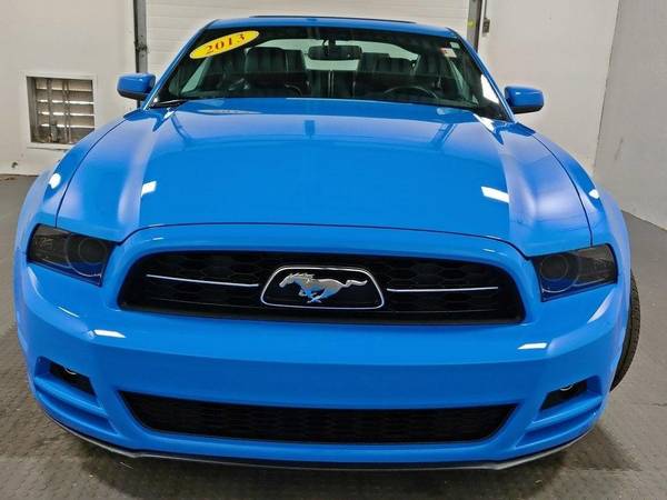 2013 Ford Mustang Base Financing Options Available!!! - cars &... for sale in Libertyville, IL – photo 2