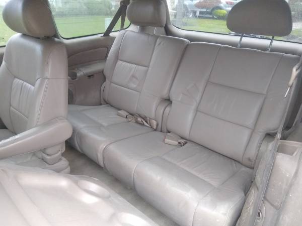 Toyota Sienna XLE Minivan Luxury 3rd Row obo for sale in Wilmington, DE – photo 10
