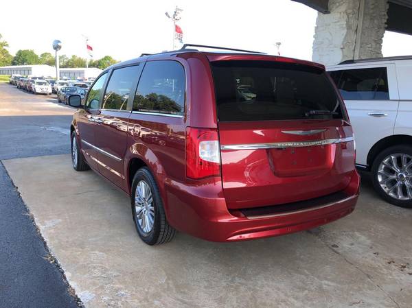 2013 Chrysler Town Country Touring-L for sale in Martin, TN – photo 6