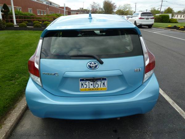2016 Toyota Prius C 31, 920 miles! - - by dealer for sale in Huntingdon Valley, PA – photo 6