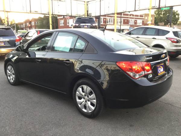 2013 Chevrolet Cruze LS - - by dealer - vehicle for sale in Cicero, IL – photo 5