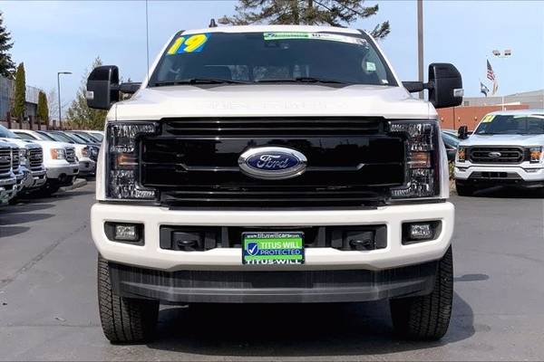 2019 Ford Super Duty F-350 SRW Diesel 4x4 4WD F350 Truck LARIAT Crew for sale in Tacoma, WA – photo 2