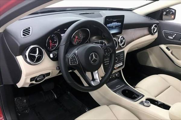 2018 Mercedes-Benz GLA GLA 250 - EASY APPROVAL! - - by for sale in Honolulu, HI – photo 14