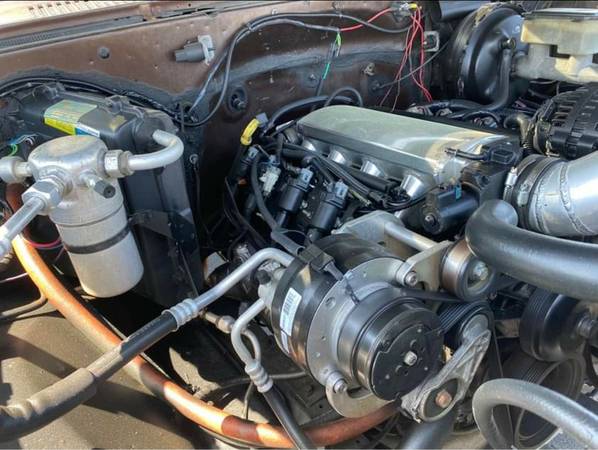LS Swapped Square Body for sale in Evansville, IN – photo 6