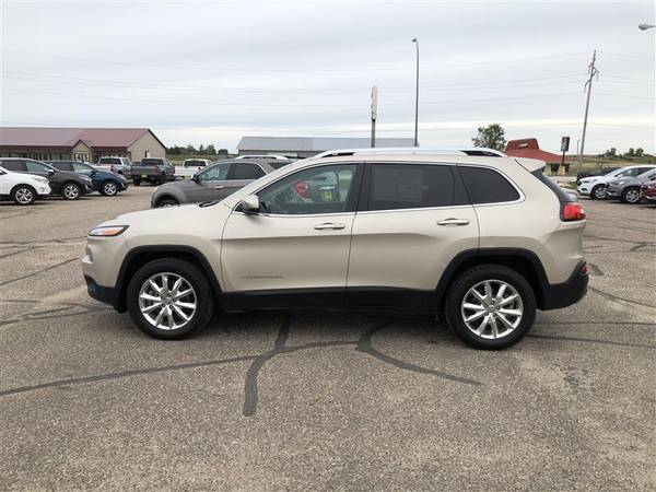 2015 Jeep Cherokee Limited for sale in Webster, SD – photo 4
