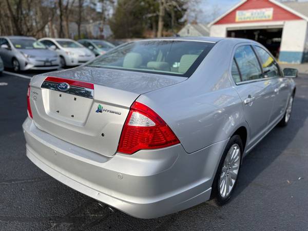 2011 Ford Fusion Hybrid 94,000 miles 40+mpg - cars & trucks - by... for sale in Walpole, MA – photo 8