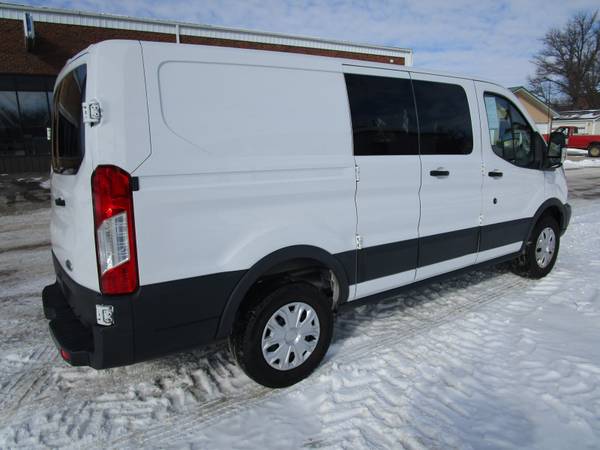 2018 Ford Transit Van T-250 130 Low Rf 9000 GVWR Swing-Out RH Dr IN for sale in Danbury, IA – photo 6