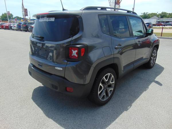 2018 Jeep Renegade Latitude - cars & trucks - by dealer - vehicle... for sale in Midlothian, IL – photo 18