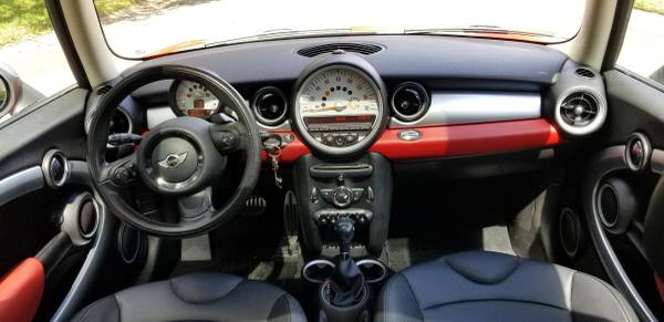 2011 Mini Clubman S low miles made by Bmw for sale in Seffner, FL – photo 17