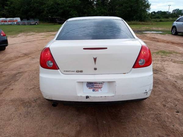 2007 PONTIAC G6 (CHADS USED CARS) - - by dealer for sale in Hartford, AL – photo 2
