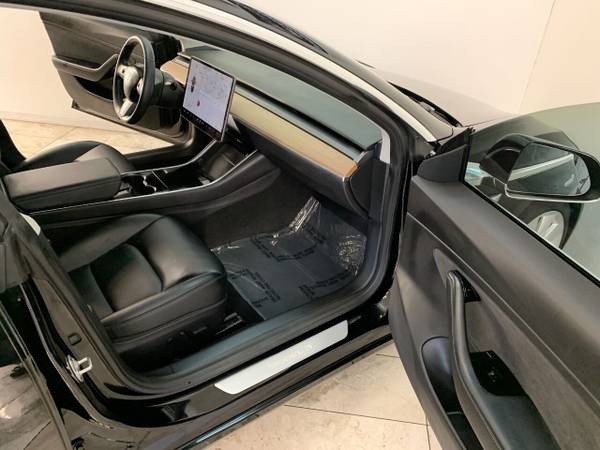 2018 Tesla Model 3 * 12,000 ORIGINAL LOW MILES * FACTORY WARRANTY -... for sale in Rancho Cordova, NV – photo 7