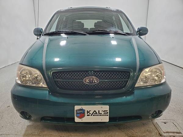 2005 Kia Sedona 4dr Auto LX - - by dealer - vehicle for sale in Wadena, MN – photo 2
