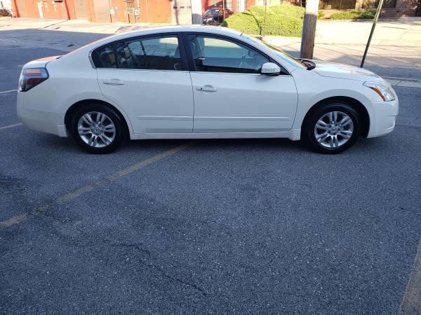 2010 NISSAN ALTIMA SL - cars & trucks - by dealer - vehicle... for sale in Pikesville, MD – photo 4