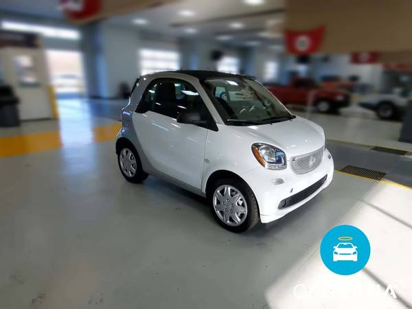 2017 smart fortwo Proxy Hatchback Coupe 2D coupe Silver - FINANCE -... for sale in Louisville, KY – photo 15