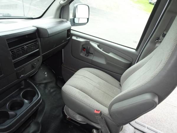2015 Chevrolet Express Cargo Van 2500 for sale in Mauston, WI – photo 10