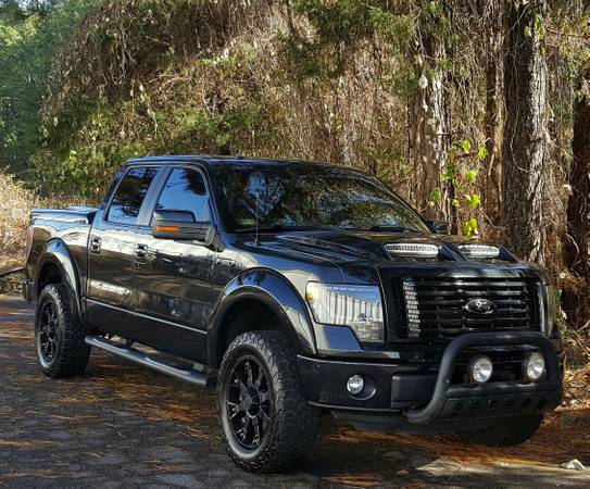Tuxedo Black 2013 Ford F-150 FX4/1 Owner/V8/Loaded - cars & for sale in Raleigh, NC – photo 6