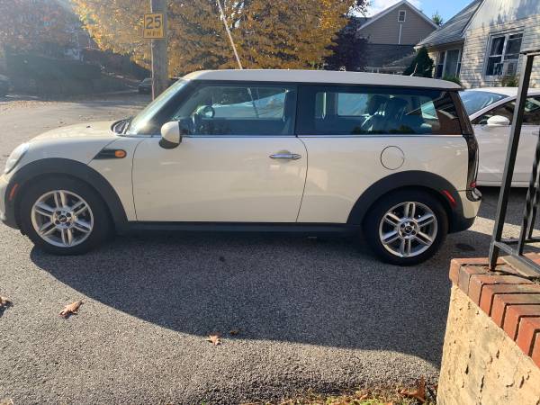 Mini Cooper Clubman- 6 Speed Manual - cars & trucks - by owner -... for sale in Yonkers, NY – photo 8