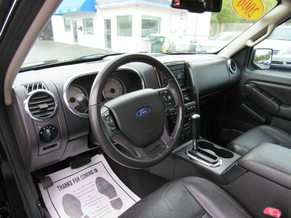 2006 Ford Explorer 4.0L Limited 4WD with Adaptive energy-absorbing... for sale in Grayslake, IL – photo 11