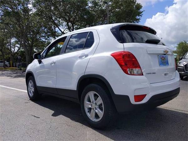 2018 Chevrolet Trax LS - wagon - - by dealer - vehicle for sale in Naples, FL – photo 6