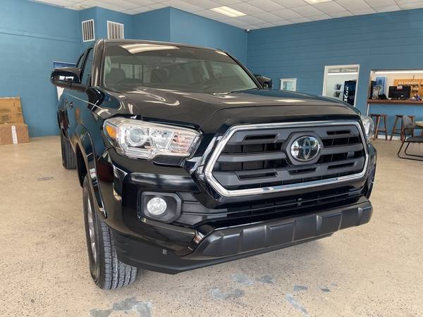 2018 Toyota Tacoma SR5 Truck For Sale - - by dealer for sale in Fort Pierce, FL – photo 2