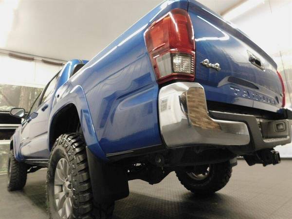 2018 Toyota Tacoma SR5 V6 4X4/BRAND NEW LIFT/ONLY 39, 000 MILES for sale in Gladstone, OR – photo 9