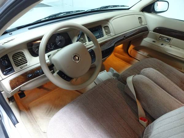 2006 Mercury Grand Marquis GS - cars & trucks - by dealer - vehicle... for sale in TAMPA, FL – photo 18
