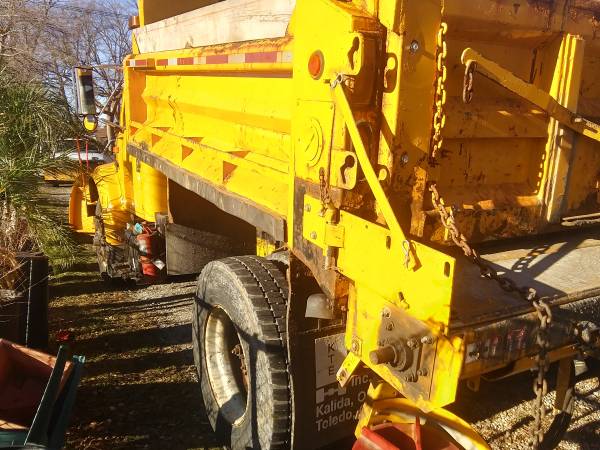 Dump Plow Truck, Salt Spreader,Diesel DT466,58K... for sale in Midlothian, IL – photo 17