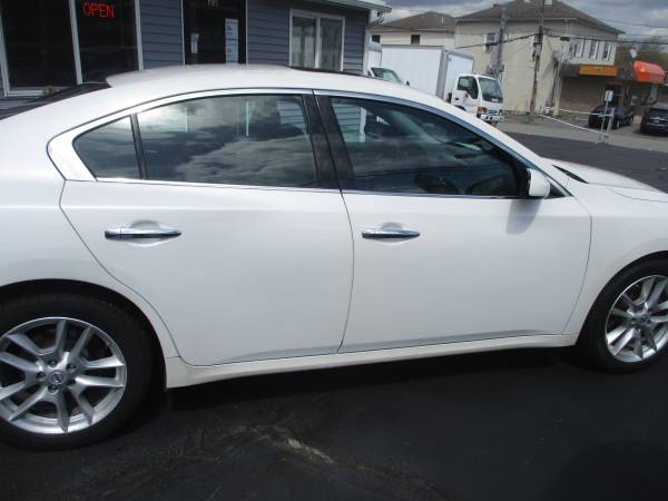 2012 Nissan Maxima 3 5 S/4dr Sedan/ONLY 120K MILES/COME DOWN TO SEE for sale in Johnston, RI – photo 9