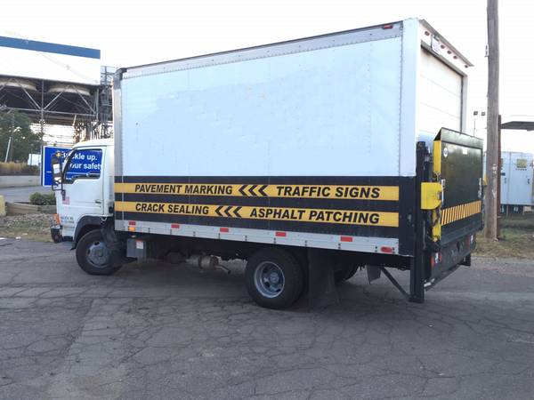 Isuzu Nissan UD 1400 Box Truck w/Liftgate for sale in Malden, MA – photo 4