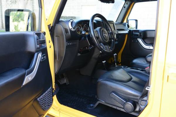 2015 Jeep Wrangler Unlimited Rubicon suv Baja Yellow Clearcoat for sale in Montclair, CA – photo 17