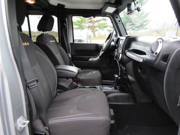 2015 Jeep Wrangler Unlimited/4WD 4dr Sahara - - by for sale in New Glarus, WI – photo 11