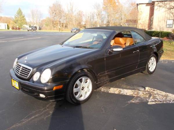2000 Mercedes-Benz CLK-Class 2dr Cabriolet 3.2L - cars & trucks - by... for sale in Cohoes, CT – photo 3