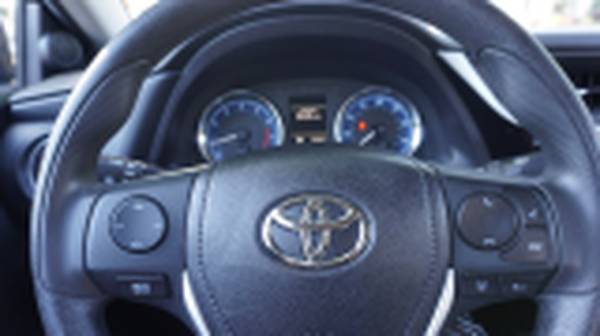2018 Toyota Corolla LE CVT Sedan - cars & trucks - by dealer -... for sale in Eugene, OR – photo 13