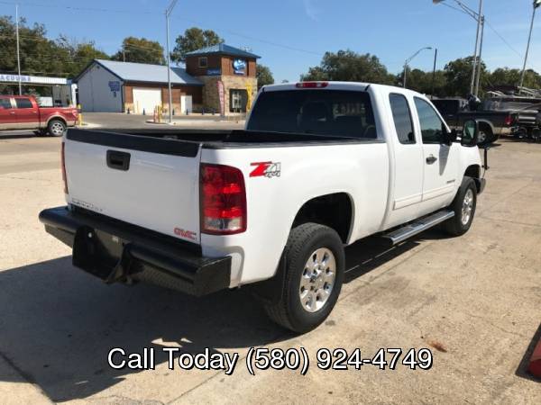 2011 GMC Sierra 2500HD 4WD Ext Cab 144.2" SLE for sale in Durant, OK – photo 6