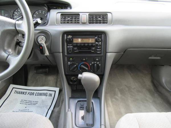 2000 Toyota Camry LE - cars & trucks - by dealer - vehicle... for sale in Marion, IA – photo 23