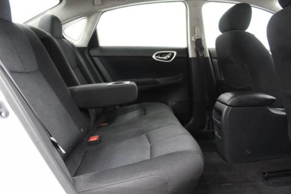 2013 Nissan Sentra SR 4dr Sedan sedan White for sale in Farmington, AR – photo 17