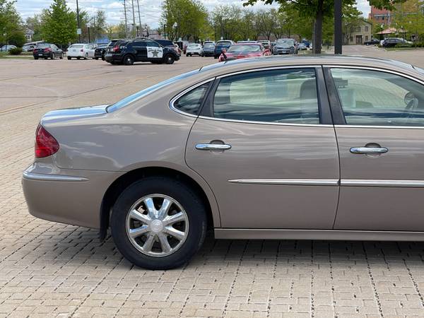 2006 Buick LaCrosse CXL - - by dealer - vehicle for sale in Aurora, IL – photo 11