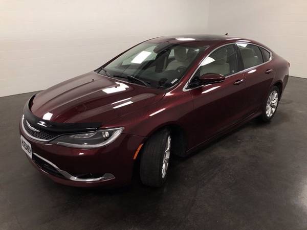 2015 Chrysler 200 Velvet Red Pearlcoat PRICED TO SELL SOON! - cars for sale in Carrollton, OH – photo 4