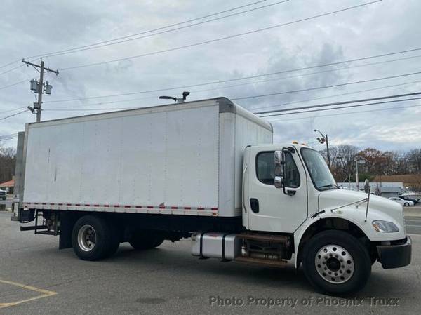 2016 Freightliner M2 3trk box truck with liftgate ! for sale in south amboy, NJ – photo 3